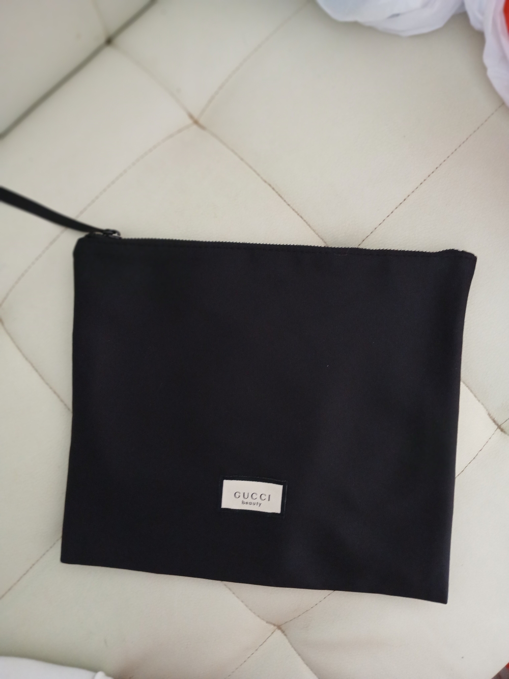 Gucci Black Men's Toiletry Pouch with Logo Plaque